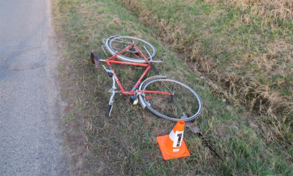 Opilý cyklista nezvládl řízení bicyklu a havaroval
