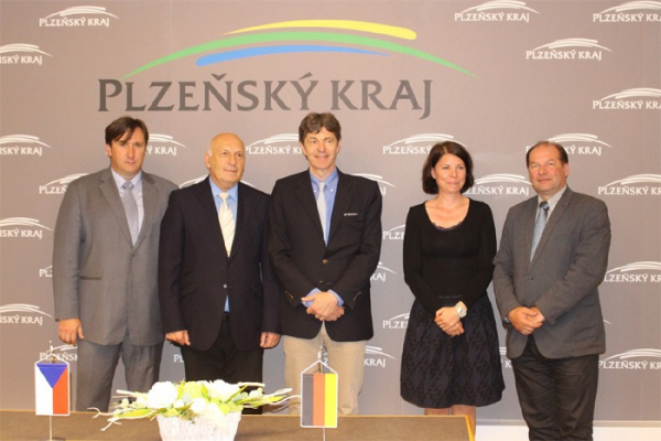 Německý velvyslanec navštívil krajský úřad v rámci návštěvy Plzeňského kraje